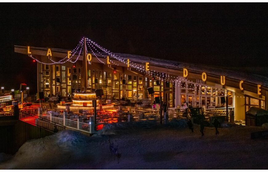 Folie Douce in Les Arcs at night