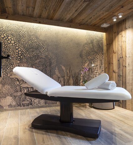 Luxurious massage room in the Graciosa