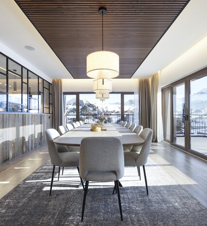 Contemporary dining area in VIP SKI Penthouse Suite in La Plagne