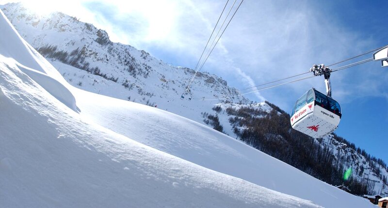 Bubble lift in Val d'Isere ski resort