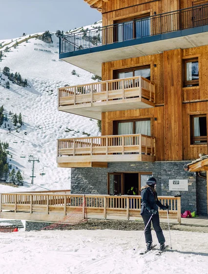 Ski-in Ski-out Chalets | Luxury Doorstep Skiing with VIP SKI